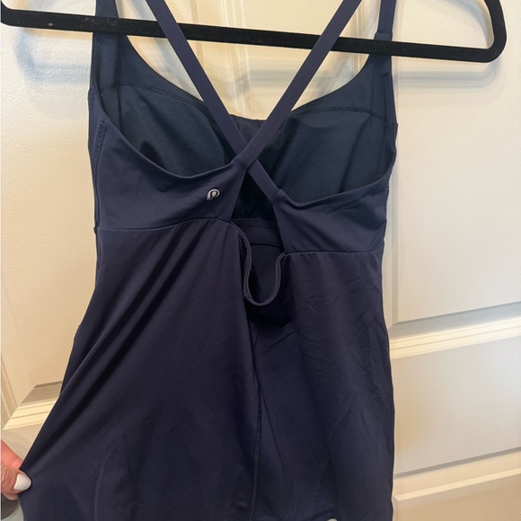 Lulu lemon tank size 8 navy like new - Picture 3 of 6